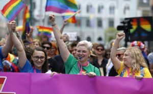 Homosexuálna lobby útočí na podstatu Kristovej Cirkvi. 8 argumentov a ich vyvrátenie