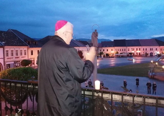 Biskupi sa prihovorili veriacim