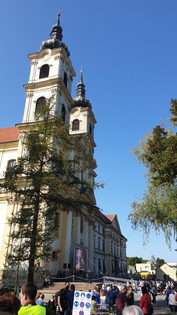 bazilika_sastin_straze_sdzr