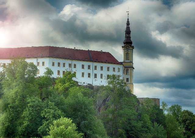 Brutálna vražda v Česku: dvaja mladý gejovia zavraždili svojho priateľa