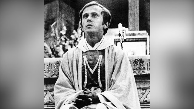 Za pravdu sa oplatí aj zomrieť 1. časť (príbeh Jerzy Popiełuszka)