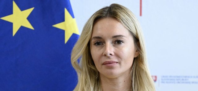 Nepamätám si olympiádu, kde by boli odseknuté hlavy a polonahé bradaté ženy, reaguje Simona Zacharová
