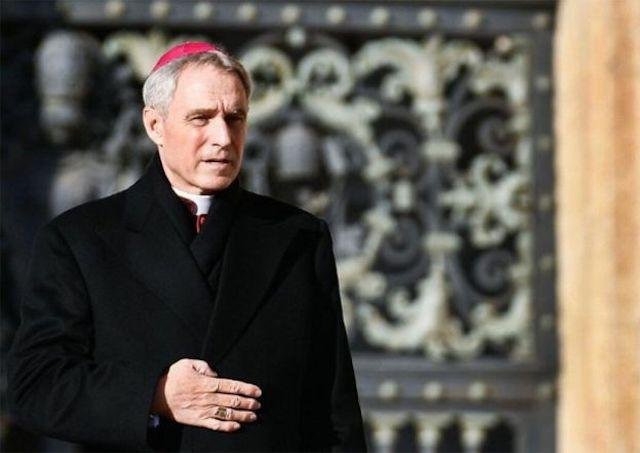 Arcibiskup Gänswein: Zhromažďujem materiály k beatifikácii Benedikta XVI.