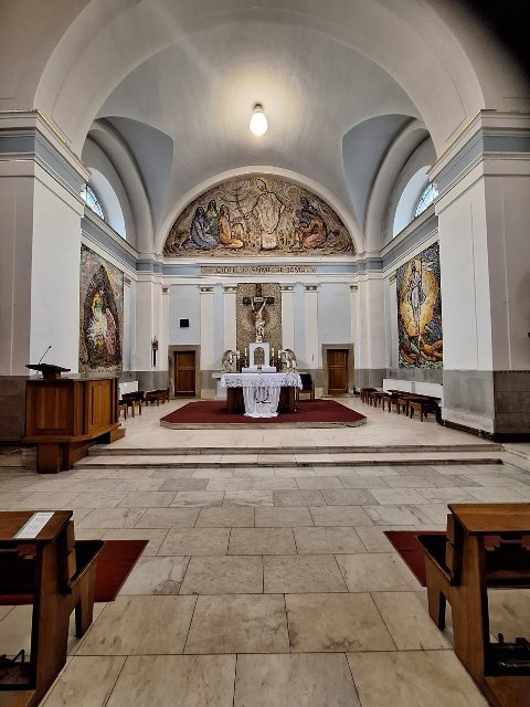 NOC MILOSTÍ - odprosovanie, zvelebovanie, modlitby, Svätá hodinka, požehnanie Eucharistiou v Újazde u Valašských Klobouk 24.4.2026