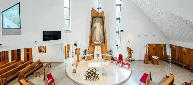 NOC MILOSTÍ - odprosovanie, zvelebovanie, modlitby, adorácia, požehnanie Eucharistiou v Ladcoch (v obci pod Butkovom) 5.6.2026 o 17:00